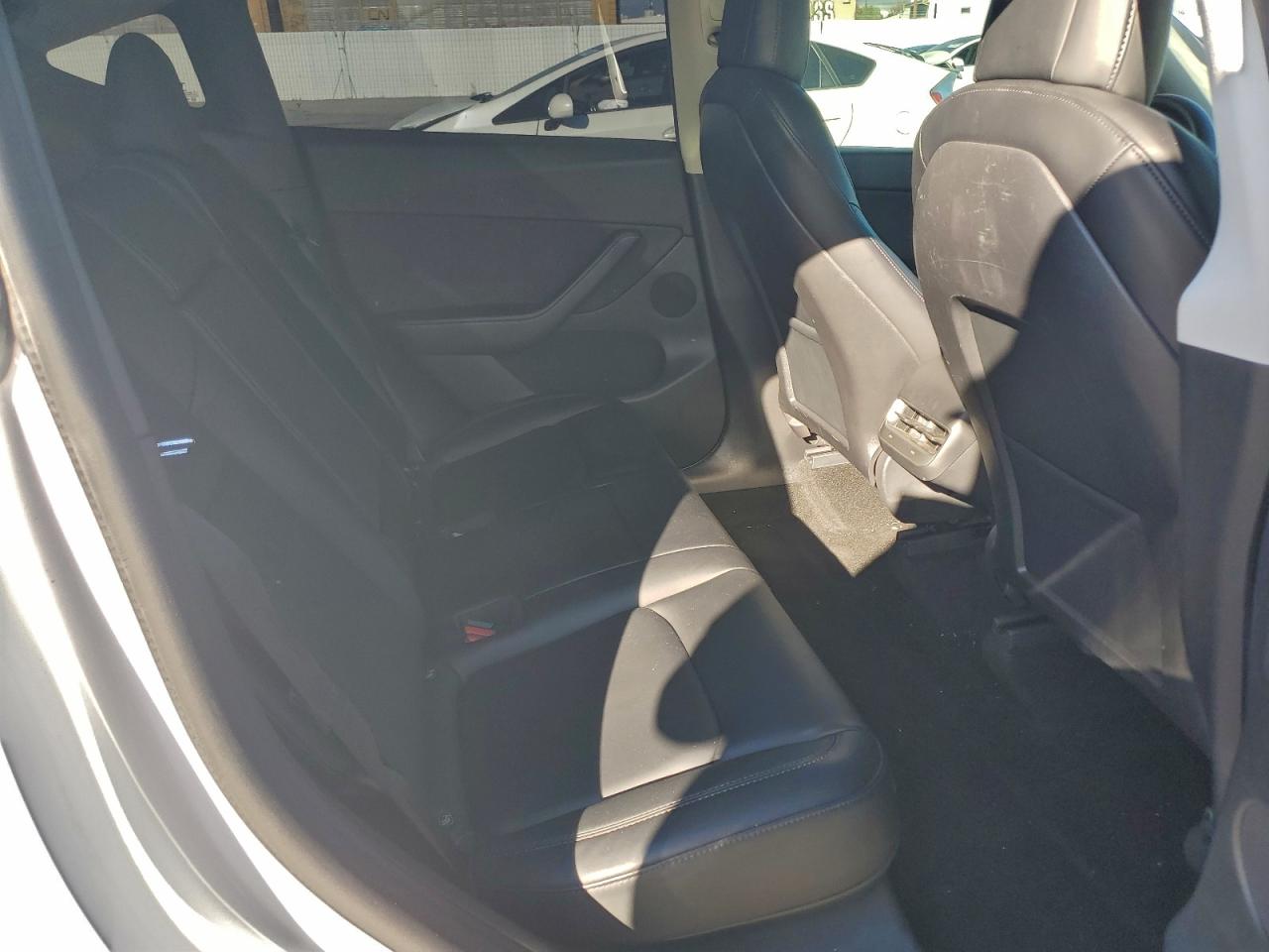 2021 TESLA MODEL Y photo 11