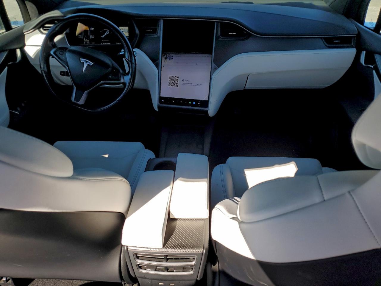 2018 TESLA MODEL X photo 8