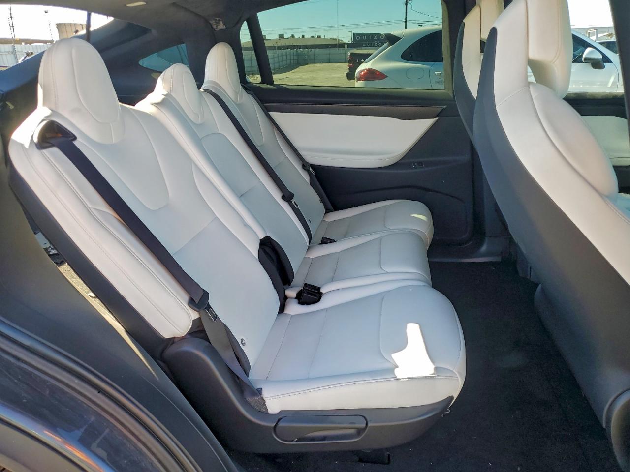2018 TESLA MODEL X photo 10