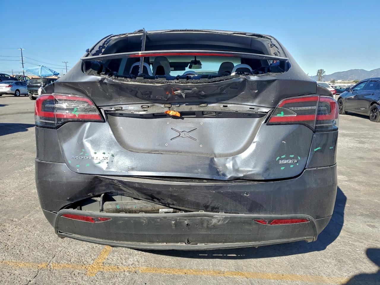 2018 TESLA MODEL X photo 6