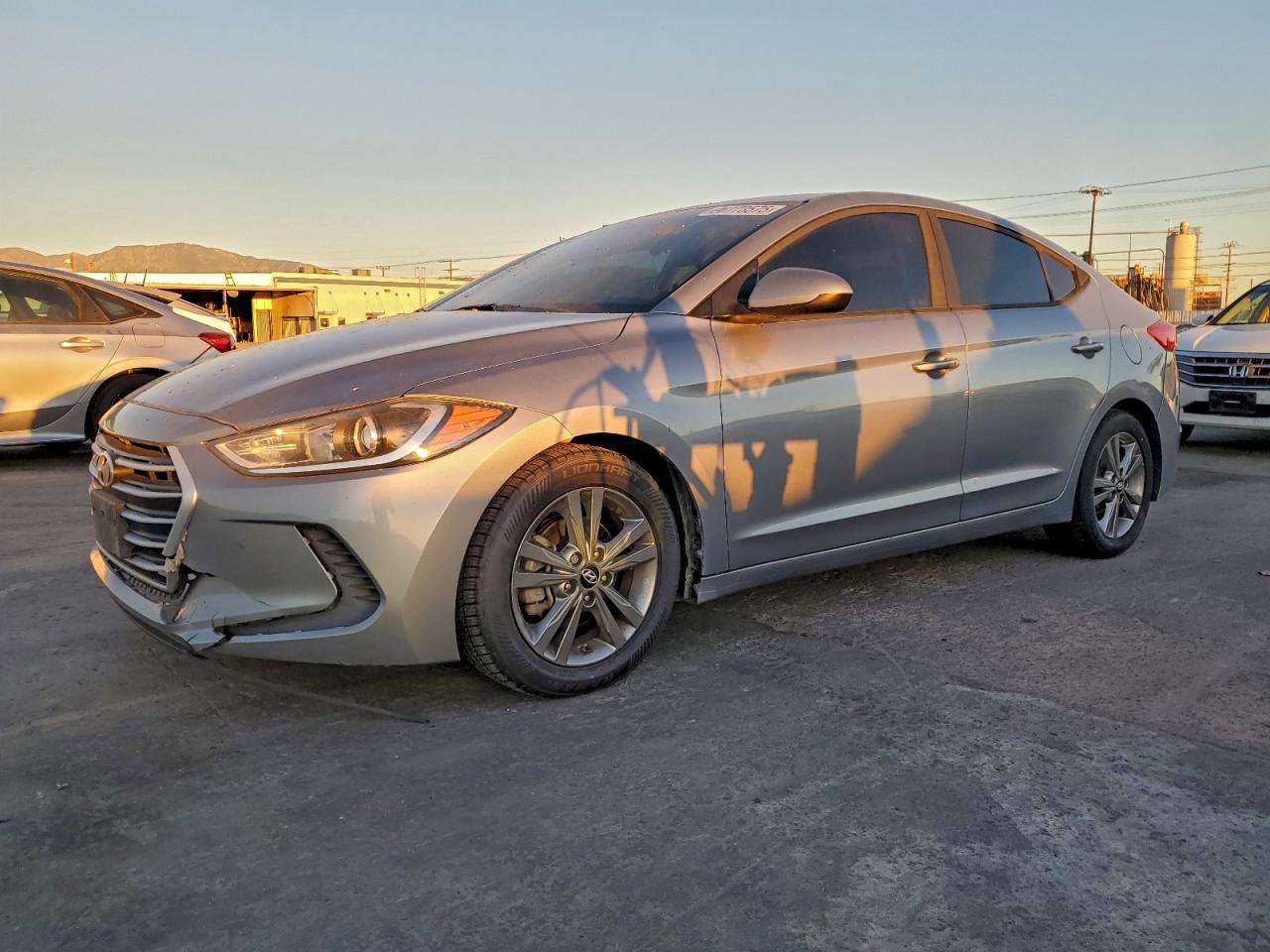 2017 HYUNDAI ELANTRA