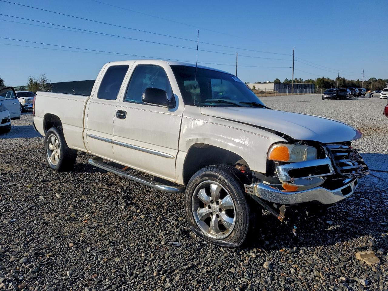 2007 GMC NEW SIERRA C1500 CLASSIC photo 4