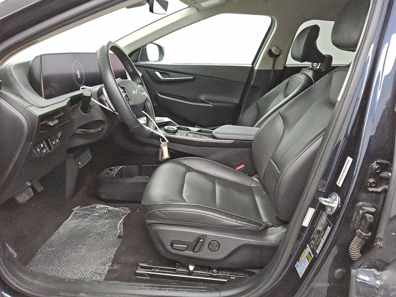 2023 KIA EV6 LIGHT photo 7