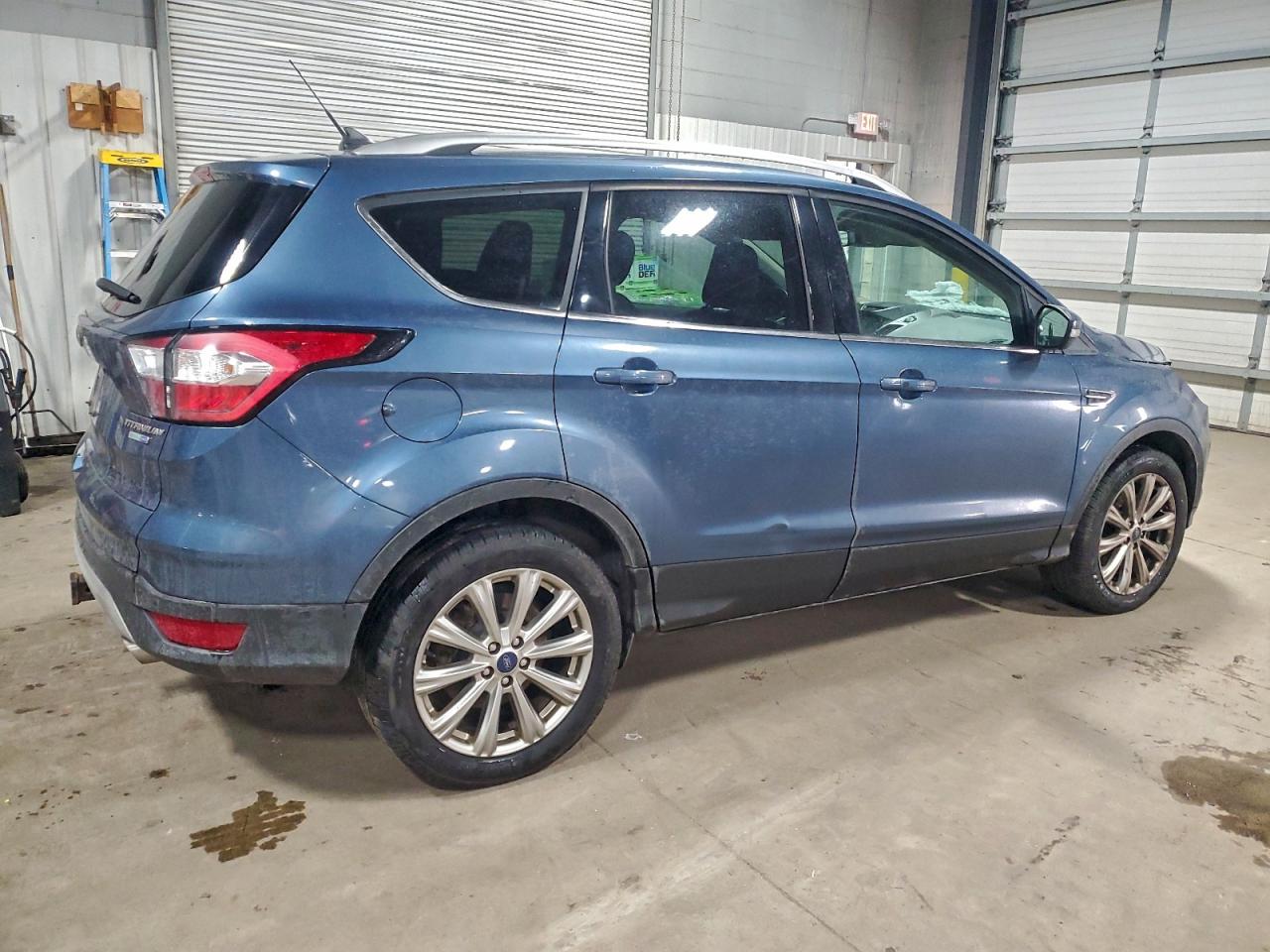 2018 FORD ESCAPE TITANIUM photo 3