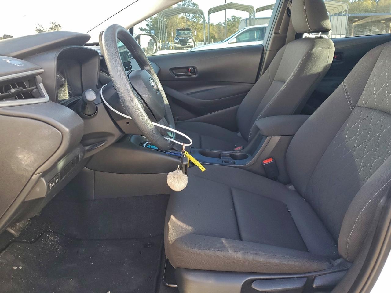 2024 TOYOTA COROLLA LE photo 7
