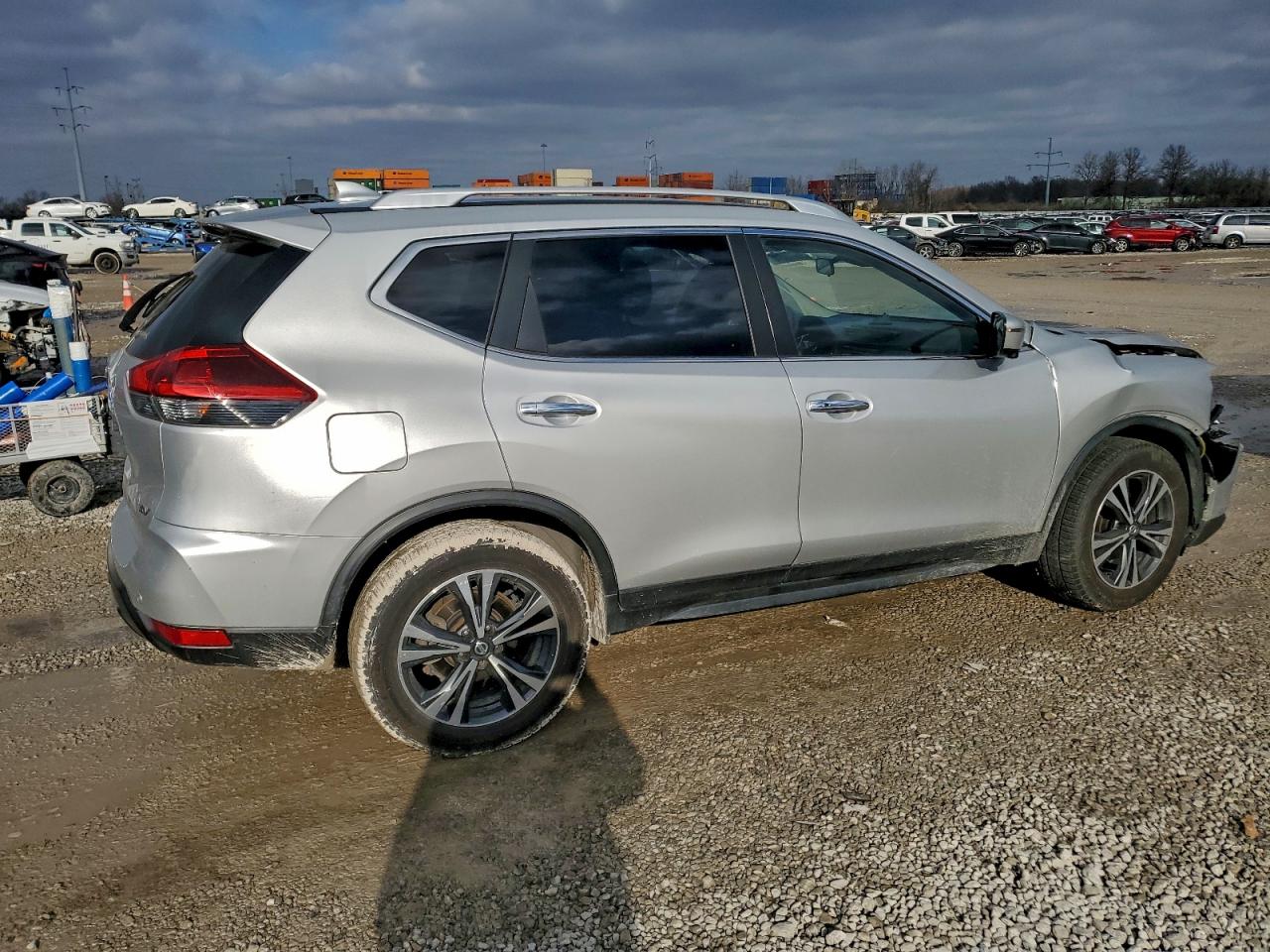 2019 NISSAN ROGUE S photo 3