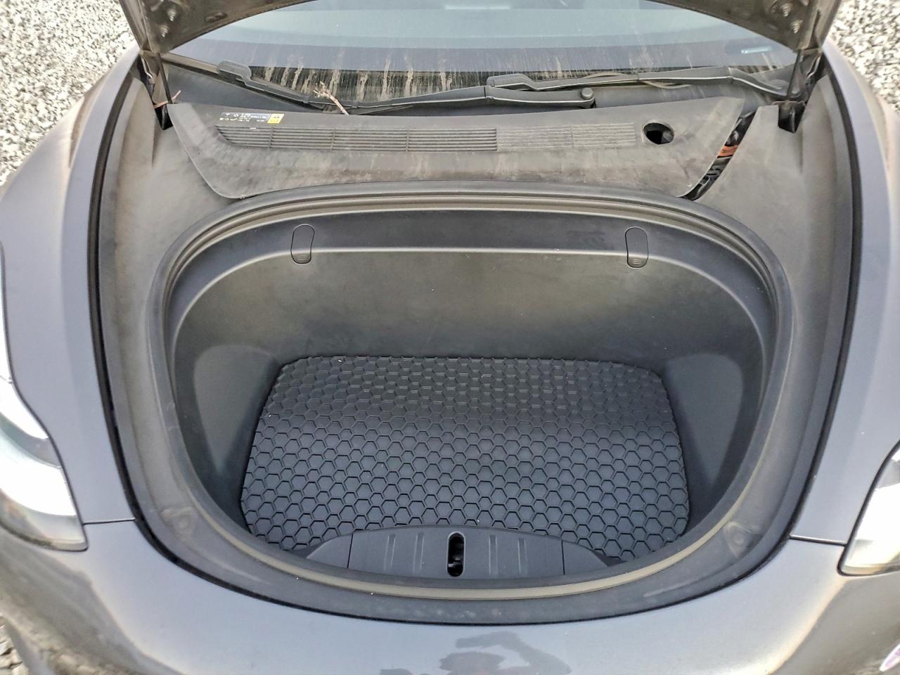 2018 TESLA MODEL 3 photo 11