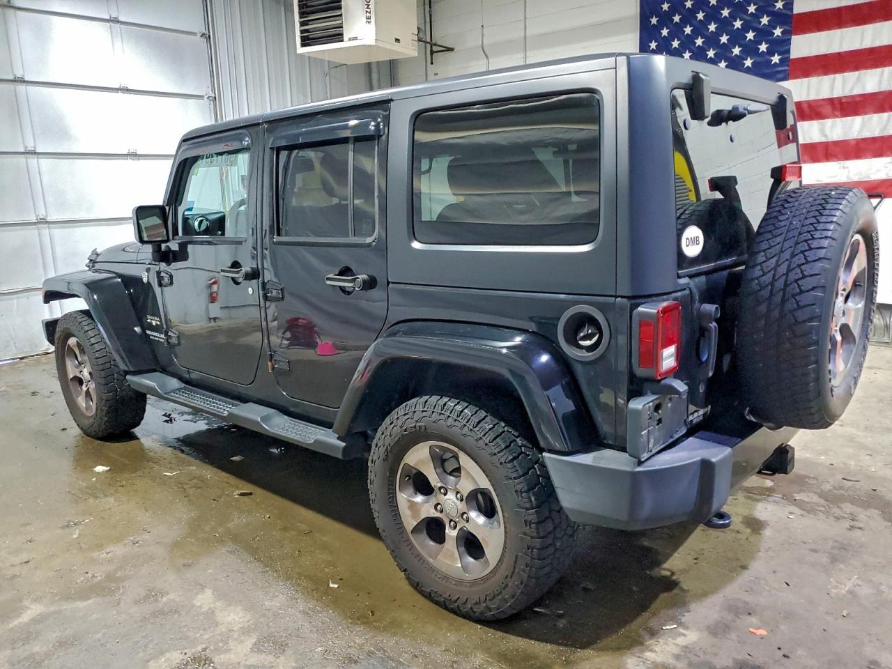 2016 JEEP WRANGLER UNLIMITED SAHARA photo 2