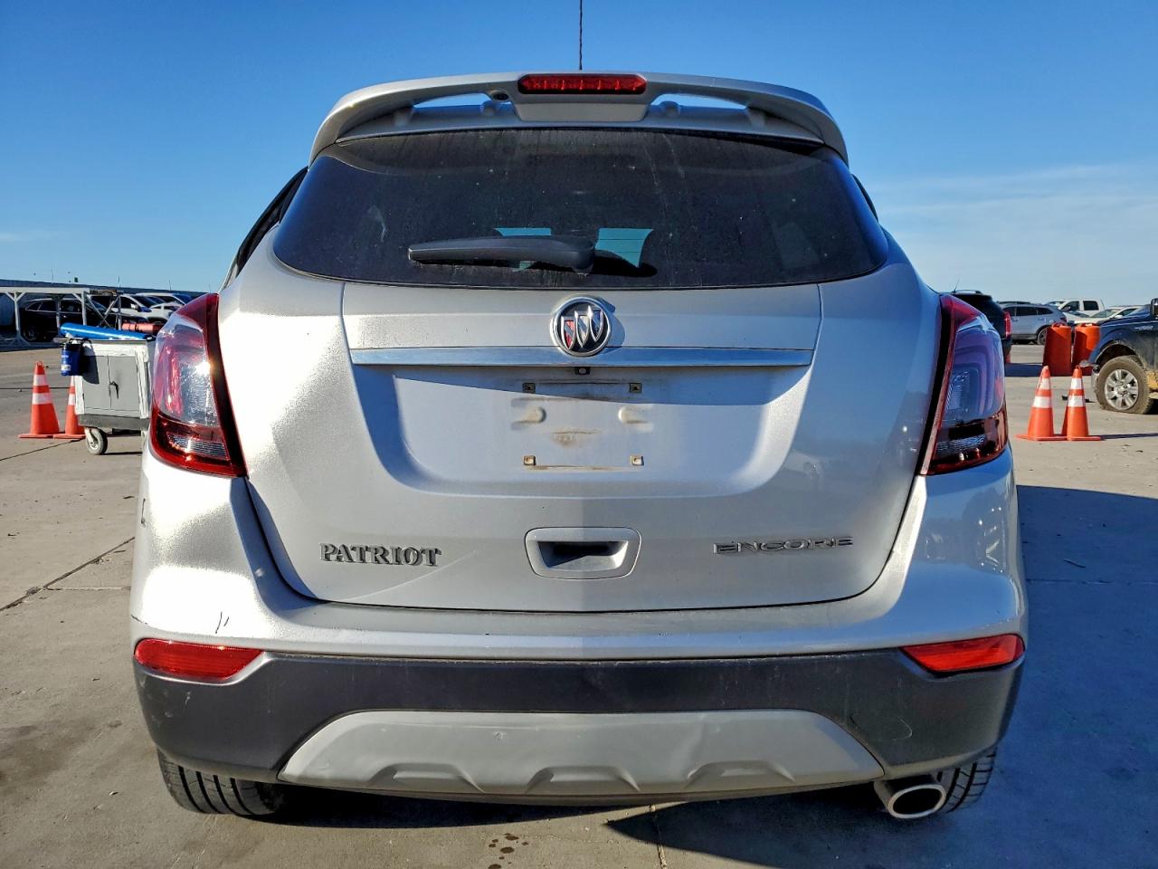 2019 BUICK ENCORE SPORT TOURING photo 6