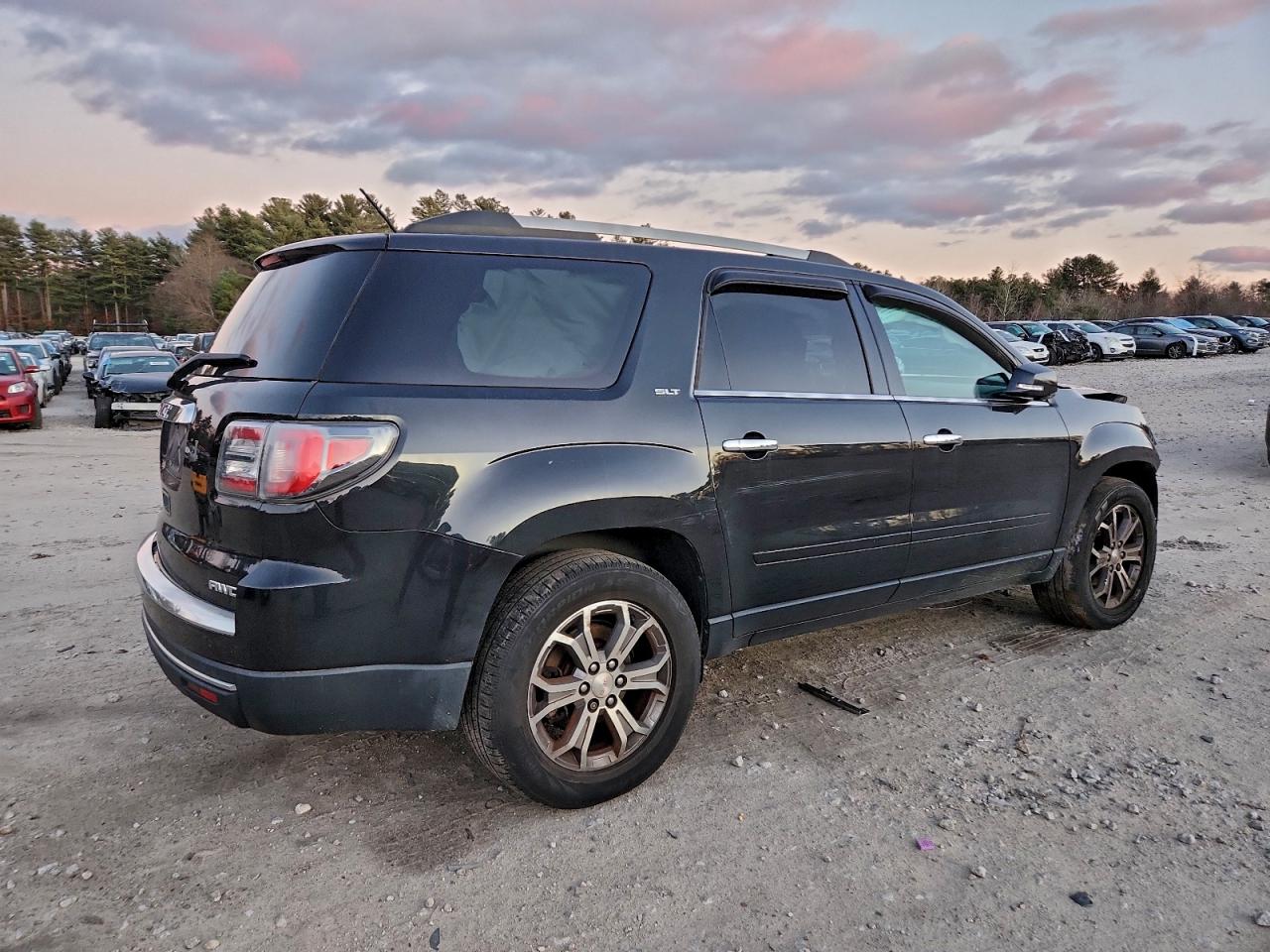 2014 GMC ACADIA SLT-1 photo 3