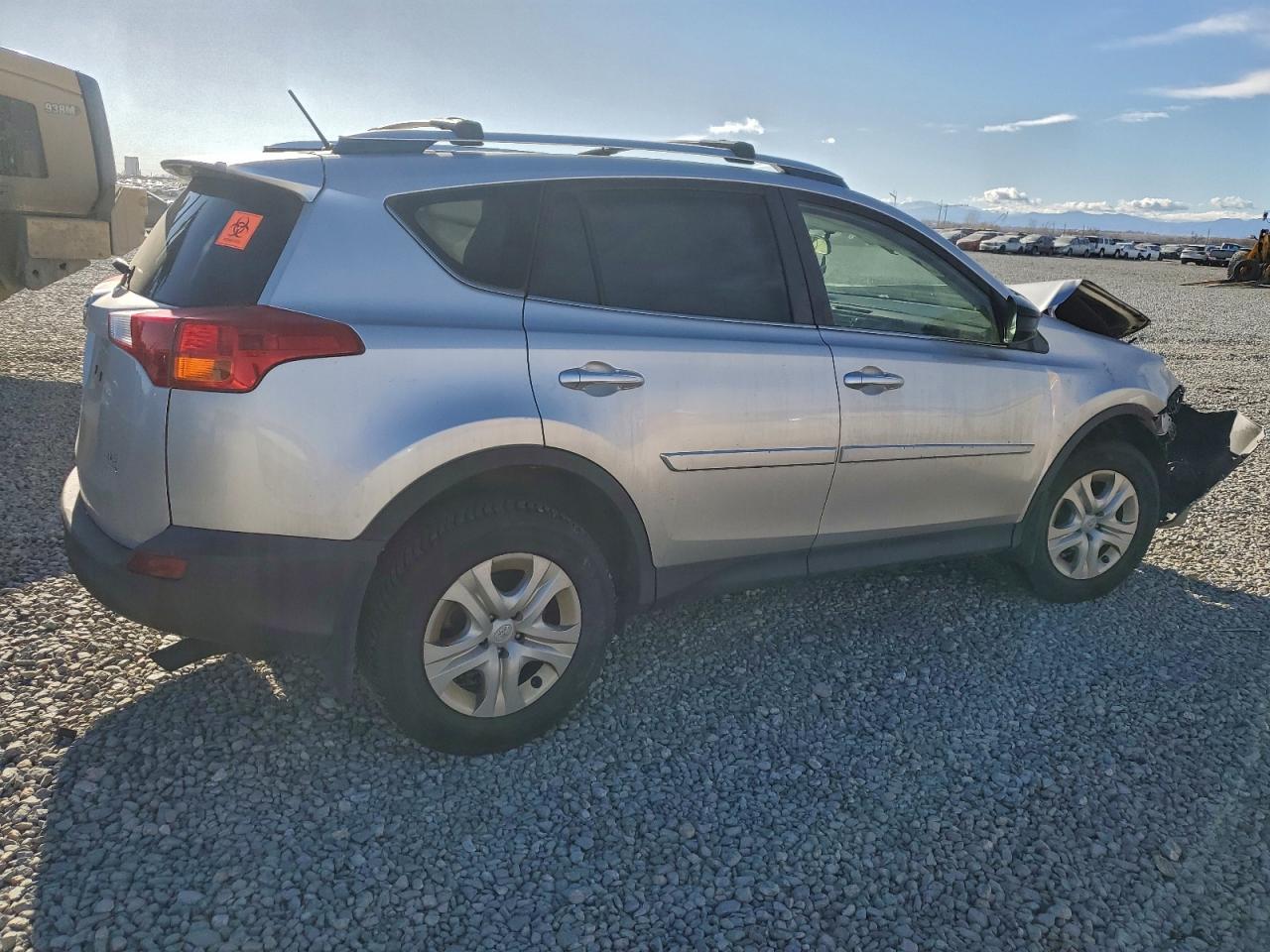 2013 TOYOTA RAV4 LE photo 3