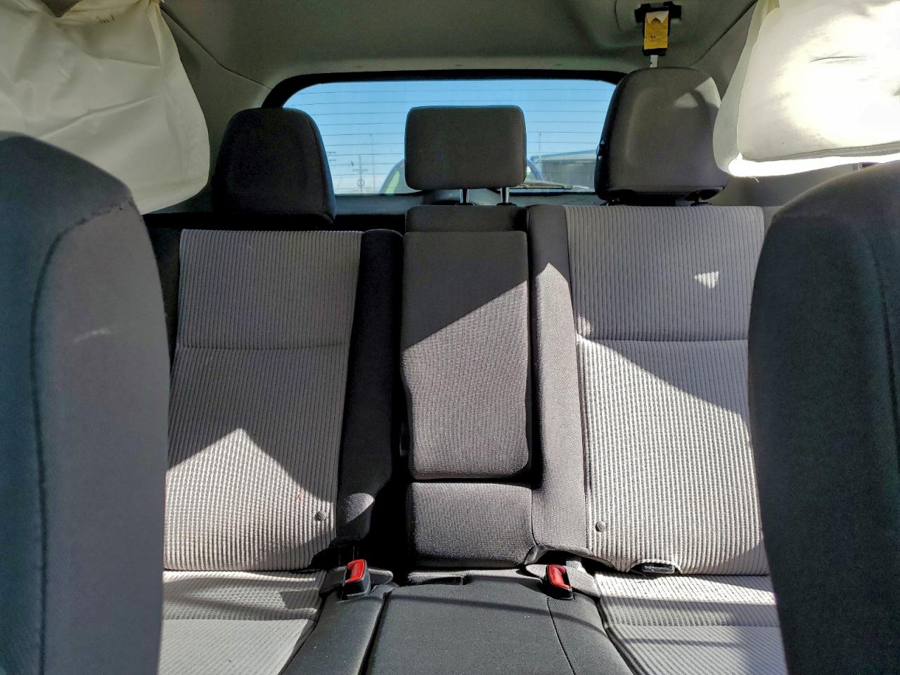 2013 TOYOTA RAV4 LE photo 10