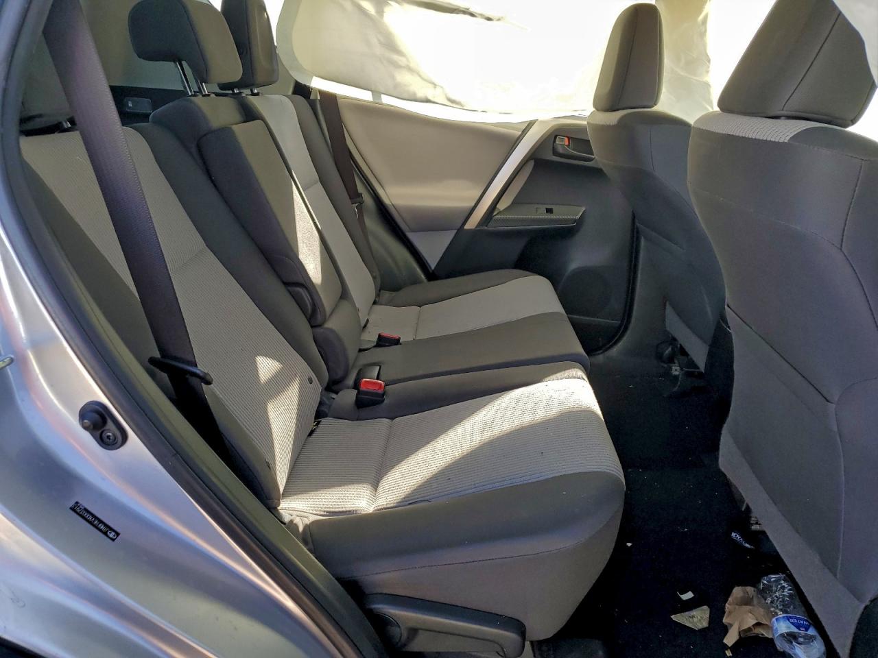 2013 TOYOTA RAV4 LE photo 11