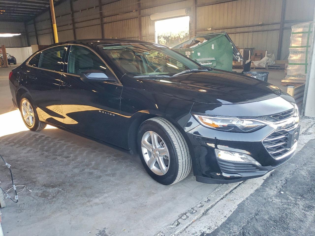 2024 CHEVROLET MALIBU LT photo 4