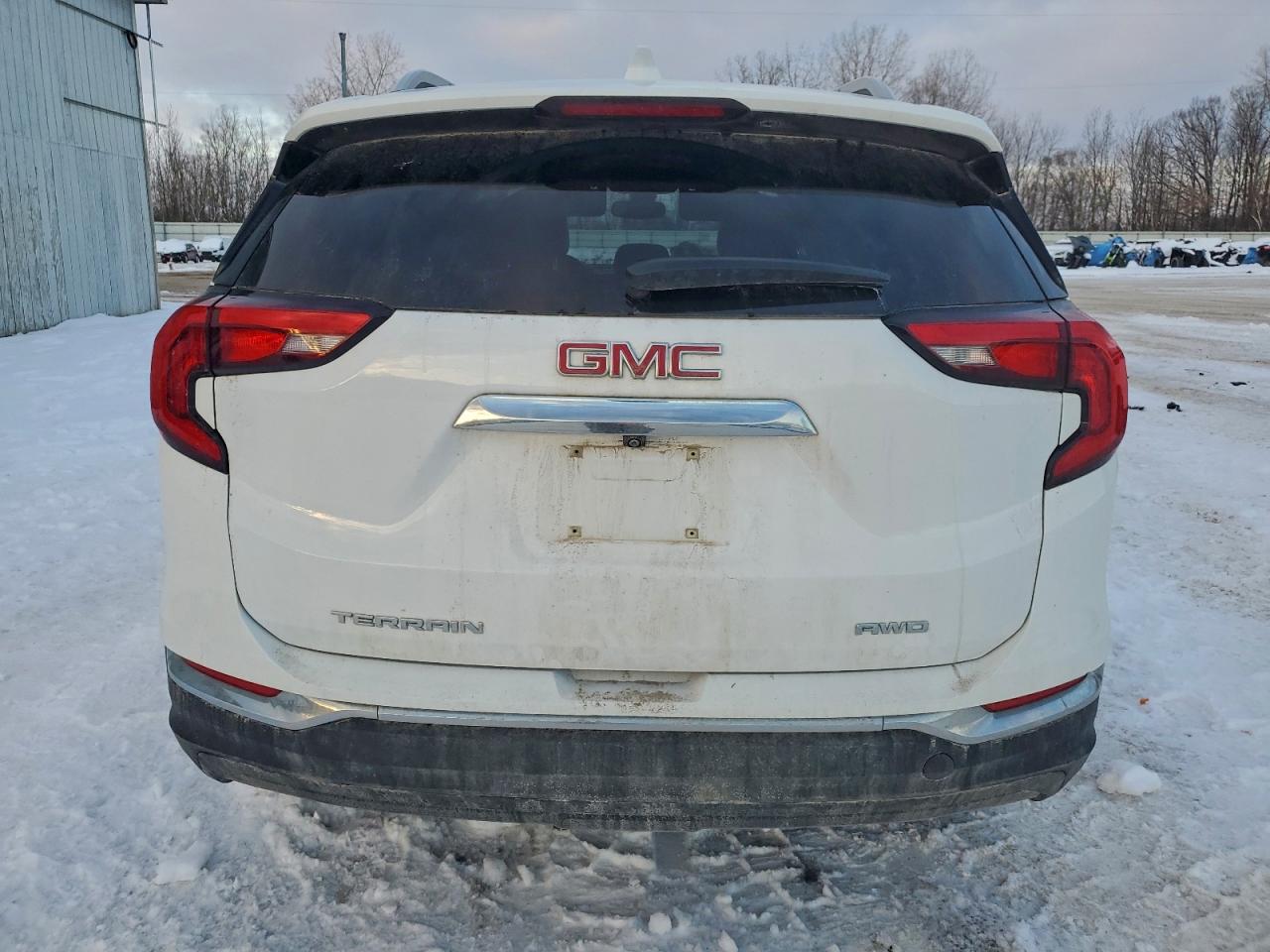 2020 GMC TERRAIN SLT photo 6