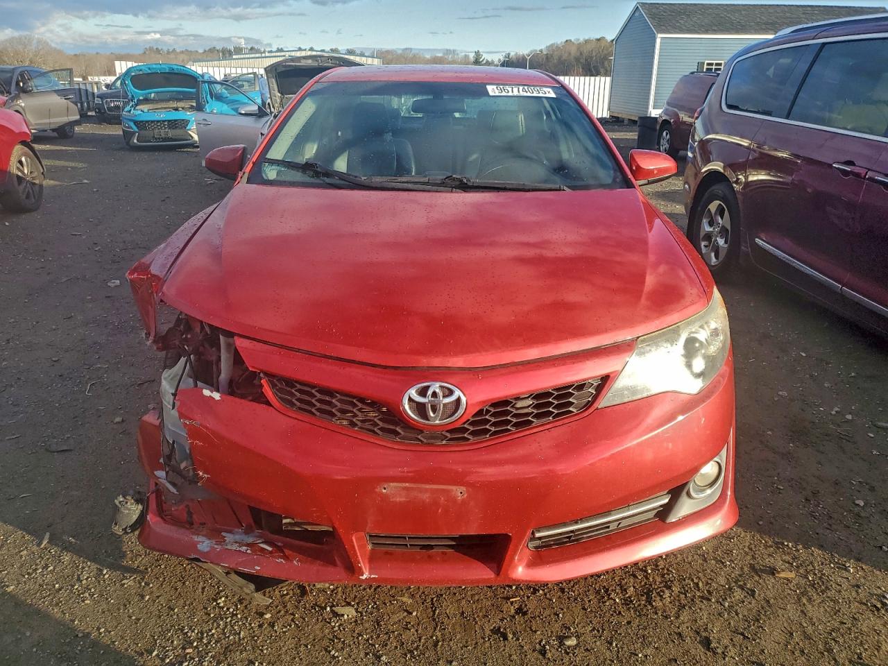 2013 TOYOTA CAMRY L photo 5