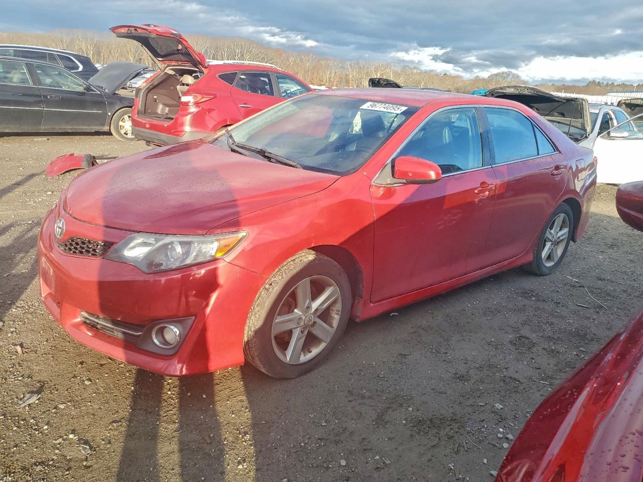 2013 TOYOTA CAMRY