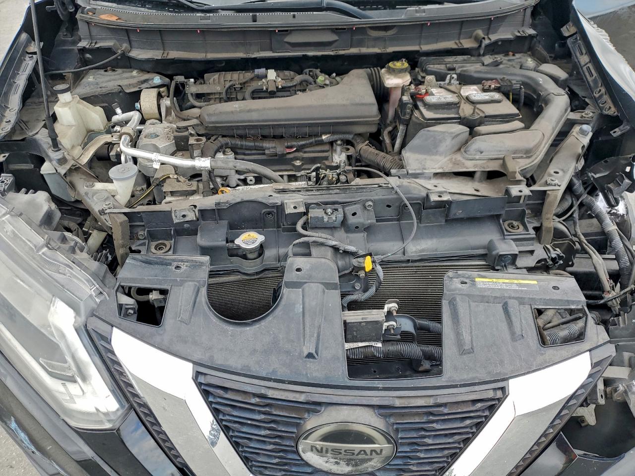 2018 NISSAN ROGUE S photo 12