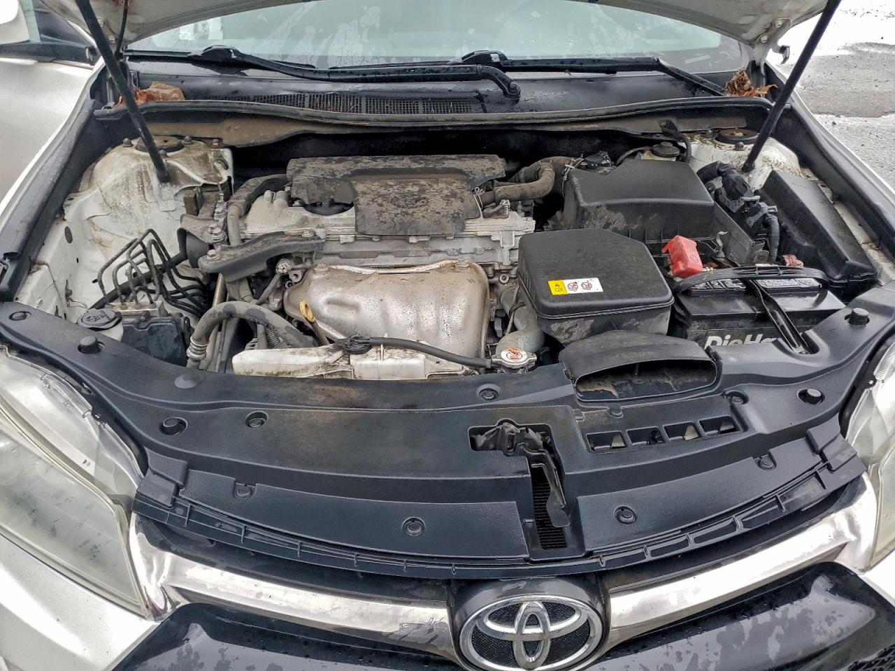 2017 TOYOTA CAMRY LE photo 11
