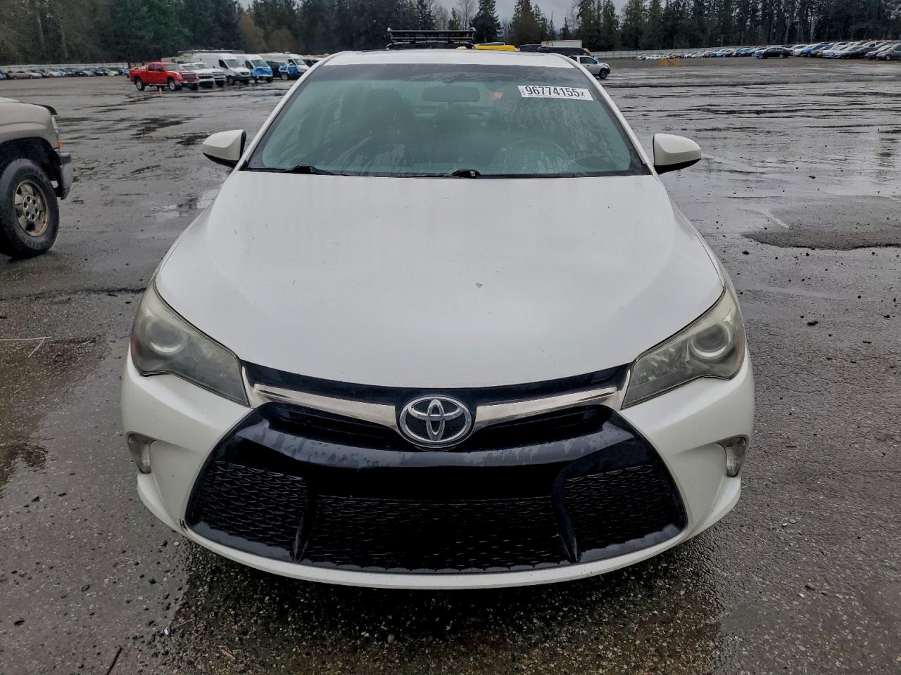2017 TOYOTA CAMRY LE photo 5