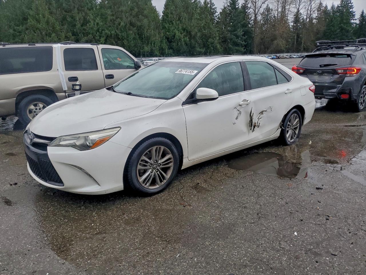 2017 TOYOTA CAMRY