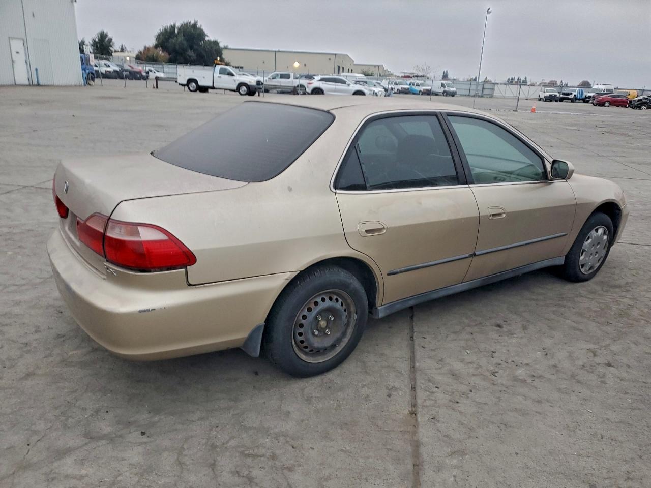 2000 HONDA ACCORD LX photo 3