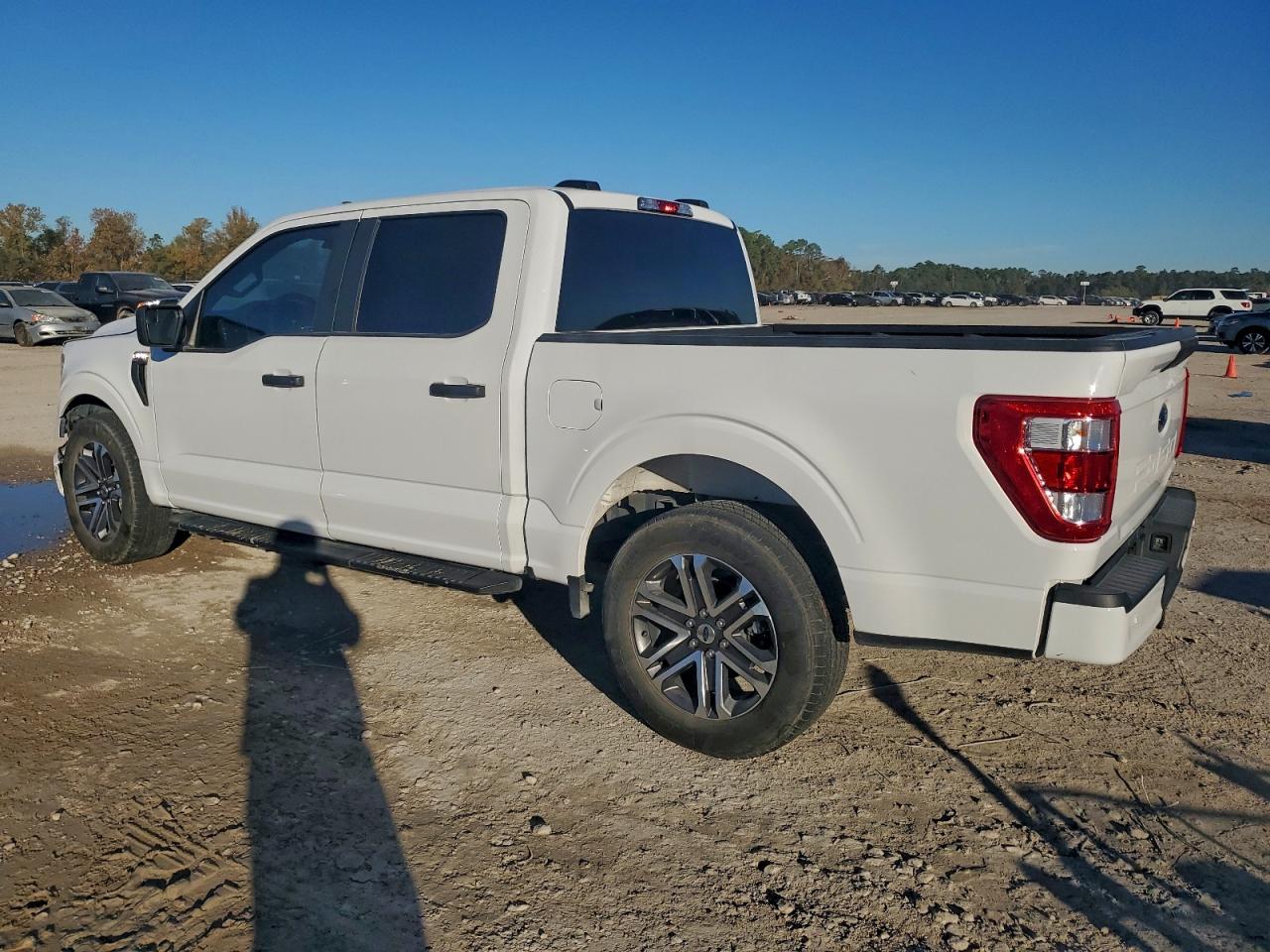 2022 FORD F150 SUPERCREW photo 2