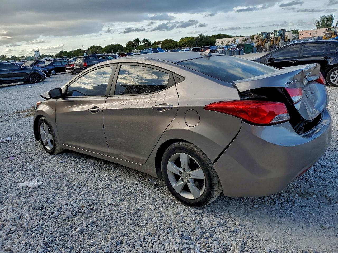 2013 HYUNDAI ELANTRA GLS photo 2