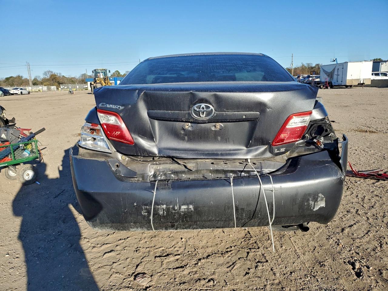 2009 TOYOTA CAMRY BASE photo 6