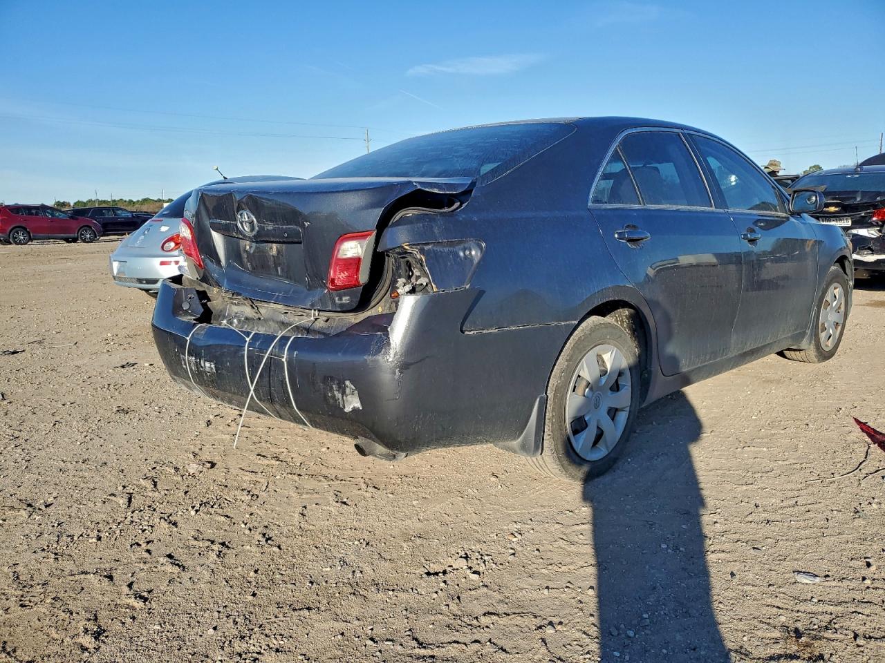 2009 TOYOTA CAMRY BASE photo 3