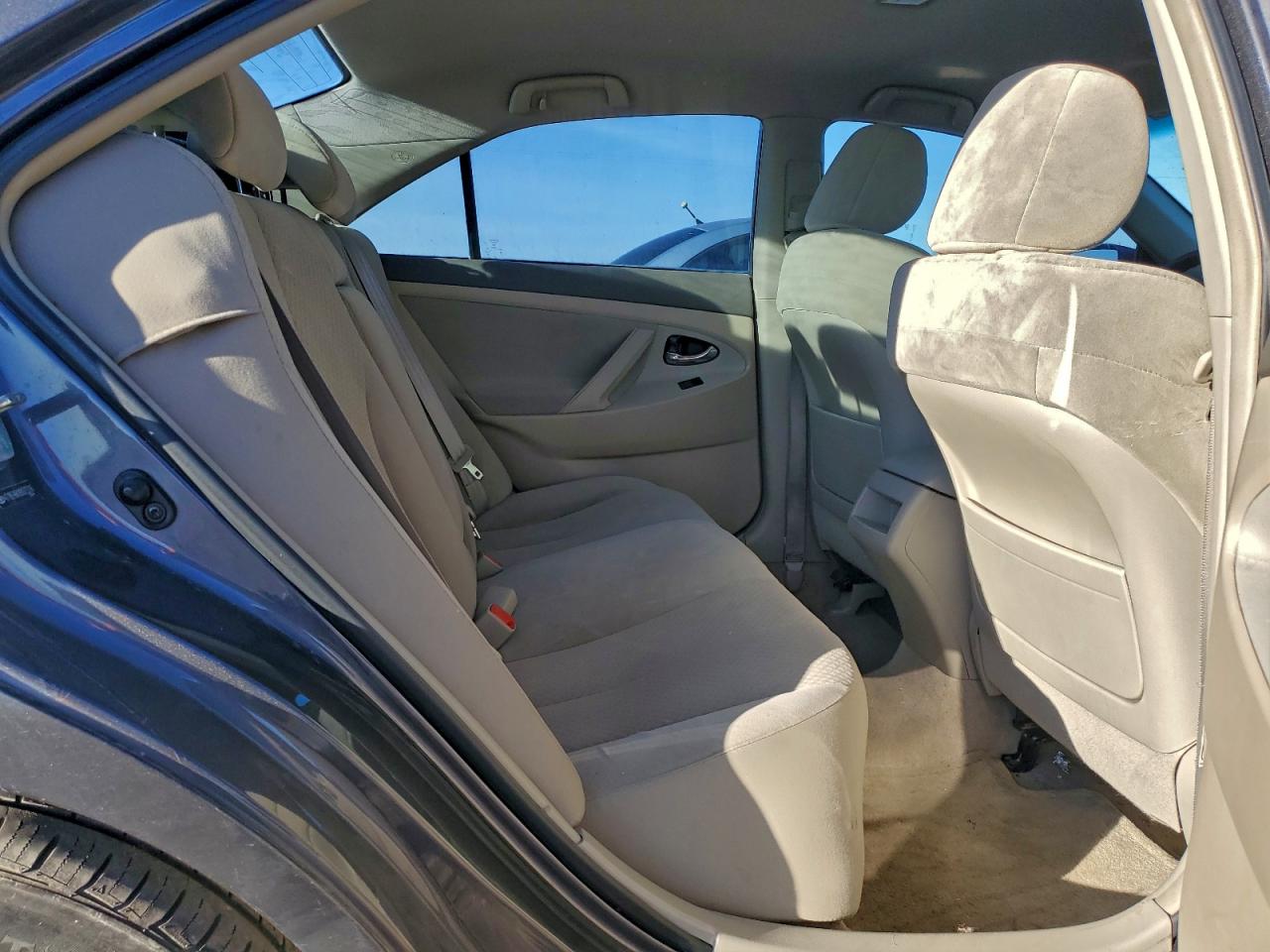 2009 TOYOTA CAMRY BASE photo 10