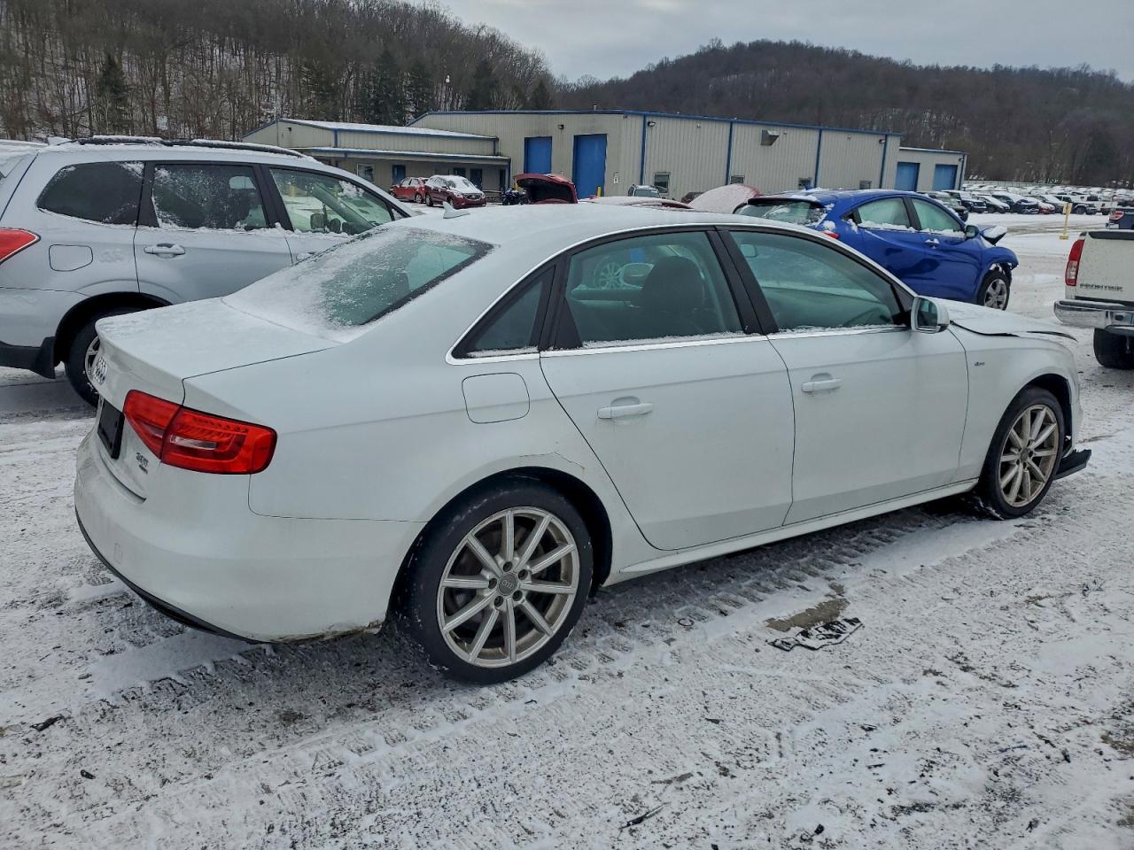 2015 AUDI A4 PREMIUM photo 3