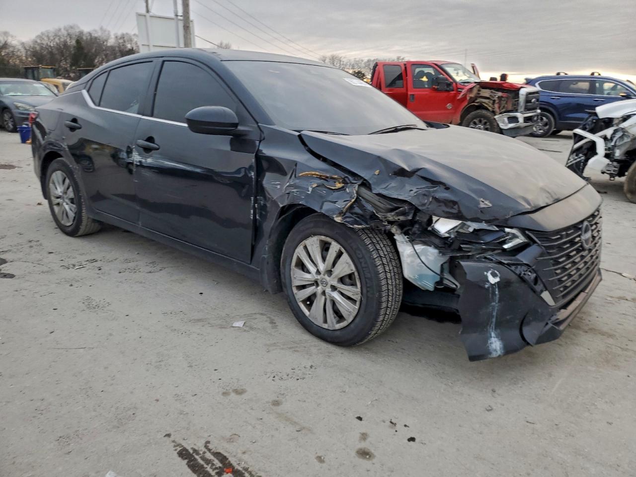 2024 NISSAN SENTRA S photo 4