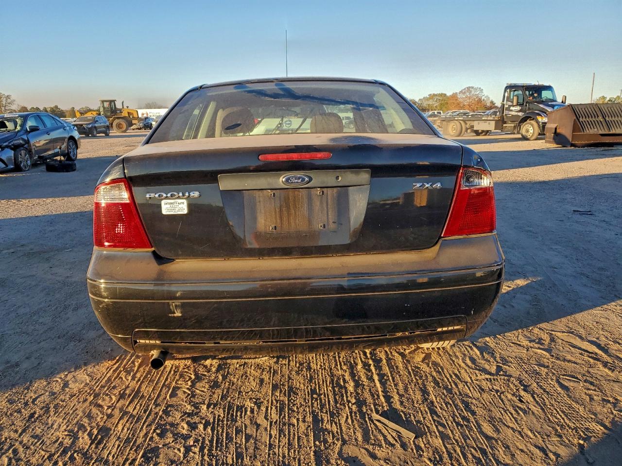 2006 FORD FOCUS ZX4 photo 6