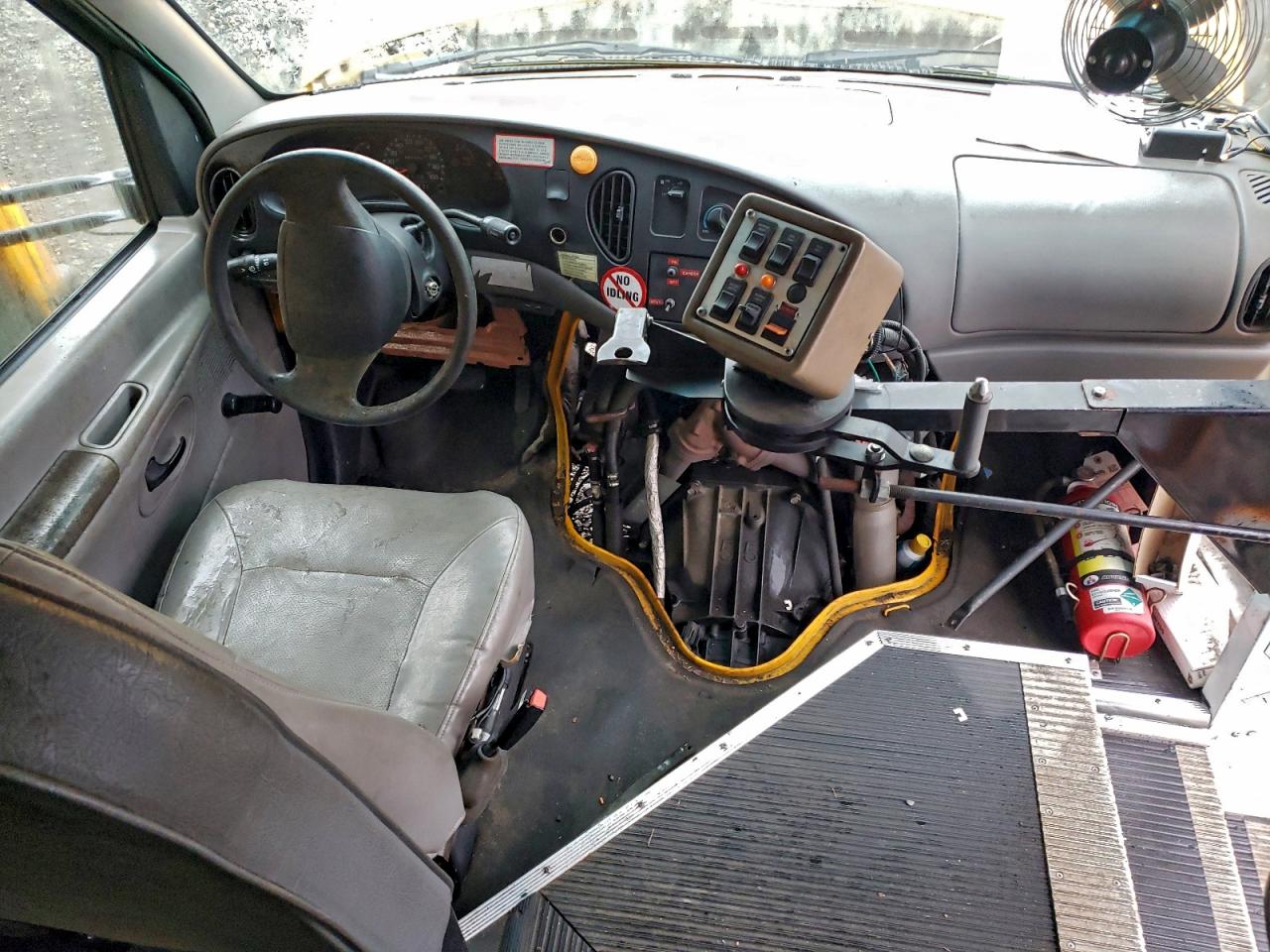 2000 FORD E350 SCHOOL BUS photo 5