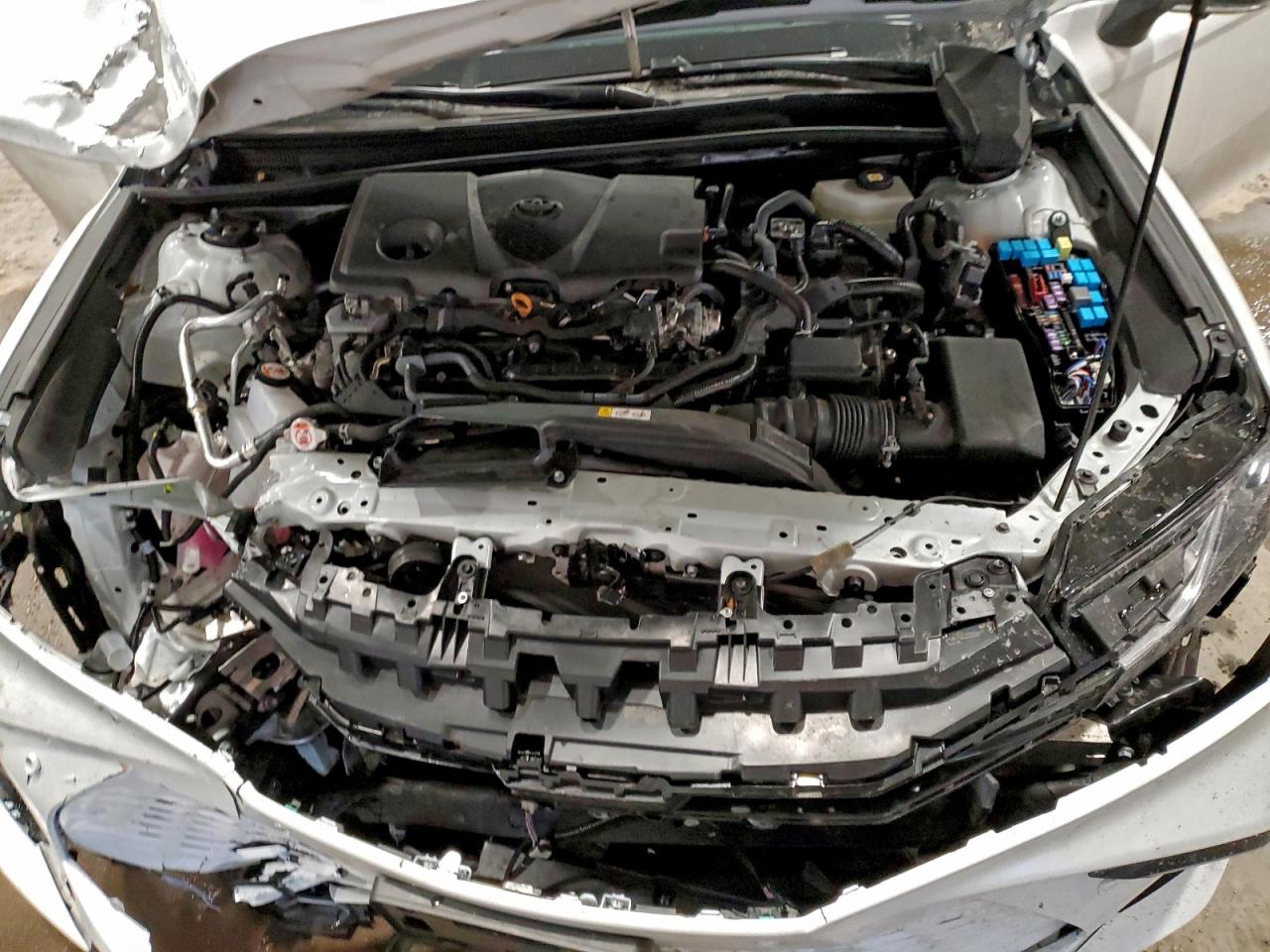 2025 TOYOTA CAMRY XSE photo 11