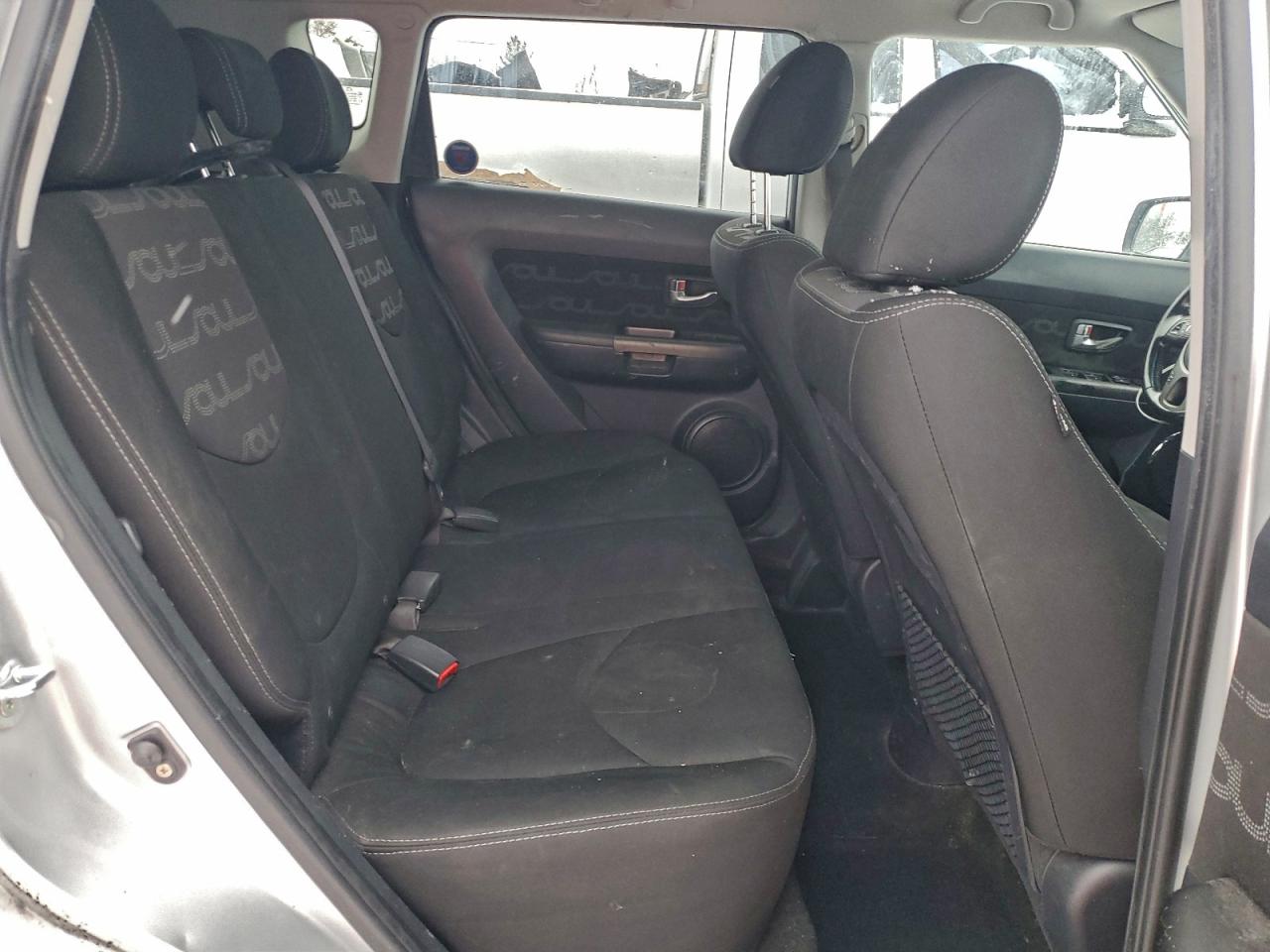 2013 KIA SOUL + photo 11