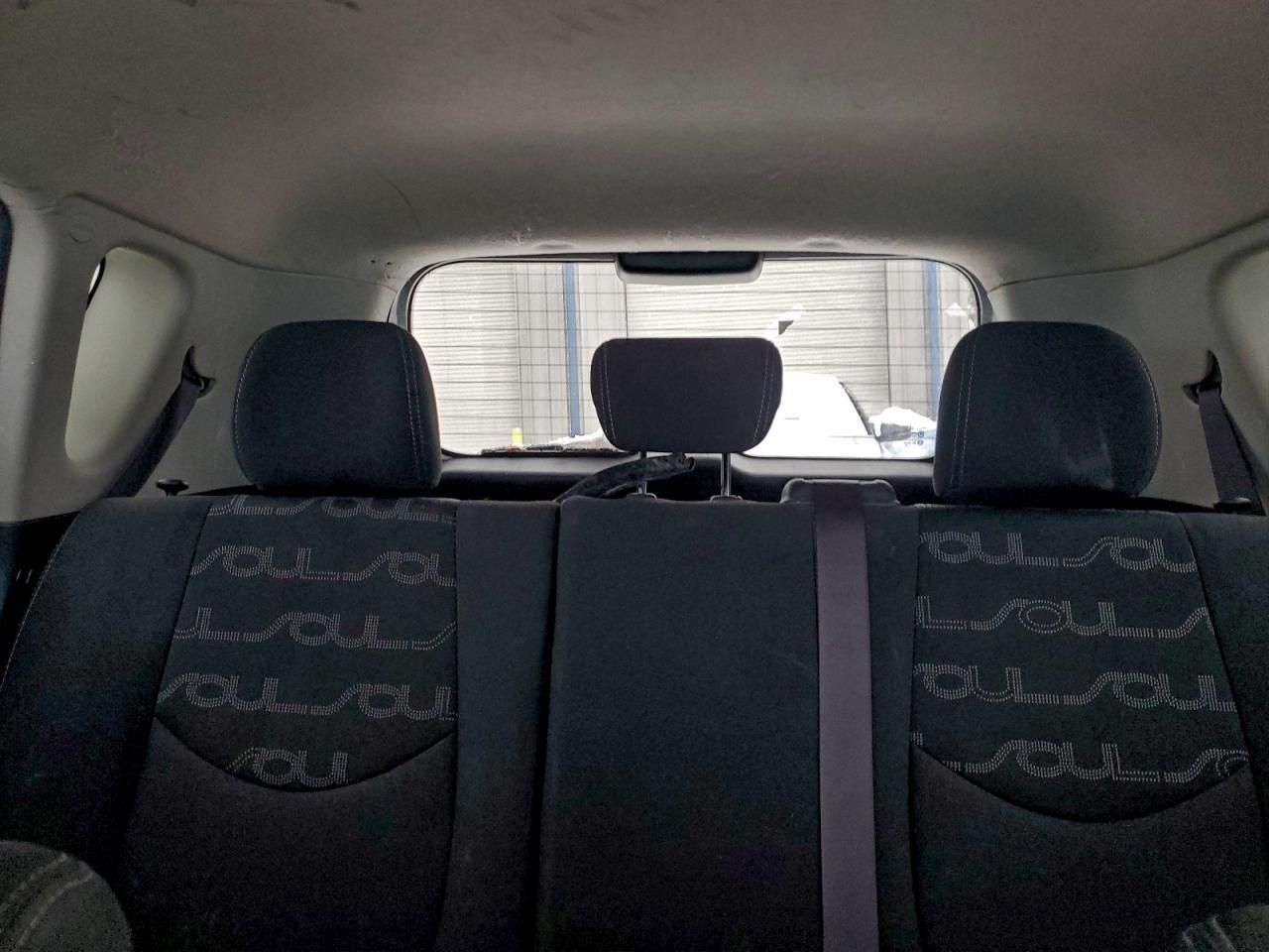 2013 KIA SOUL + photo 10