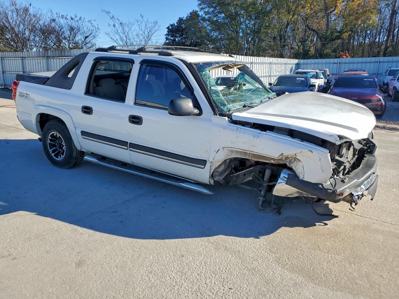 2005 CHEVROLET AVALANCHE K1500 photo 4