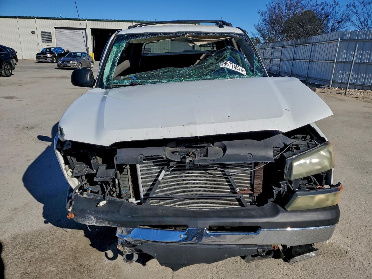 2005 CHEVROLET AVALANCHE K1500 photo 5