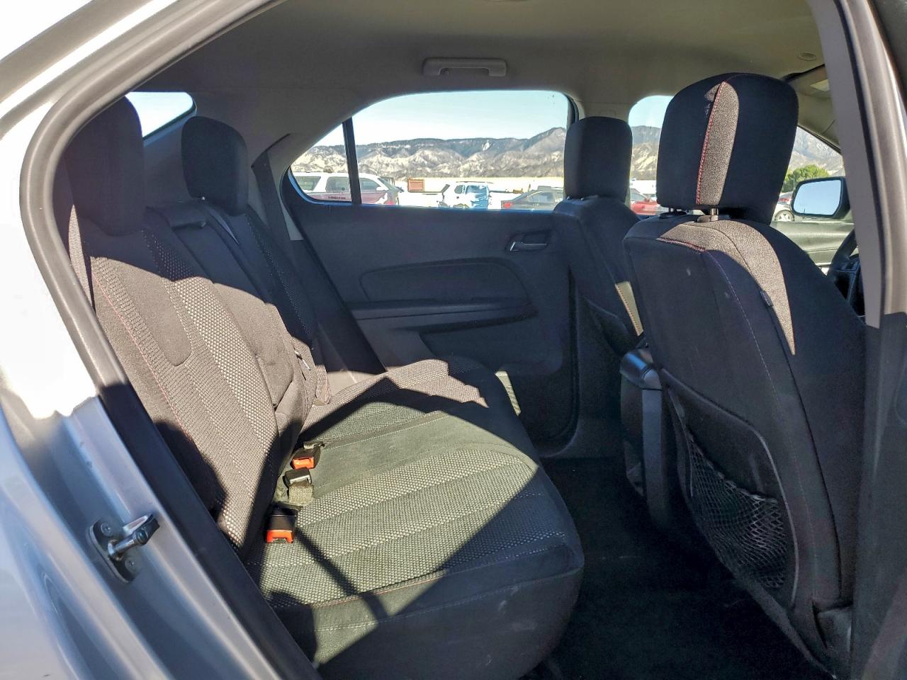 2017 CHEVROLET EQUINOX LS photo 11