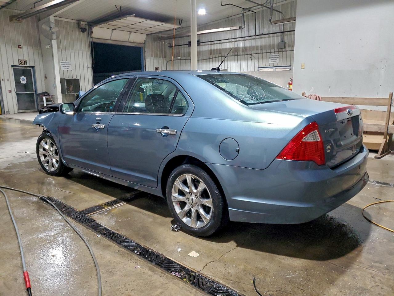 2011 FORD FUSION SEL photo 2