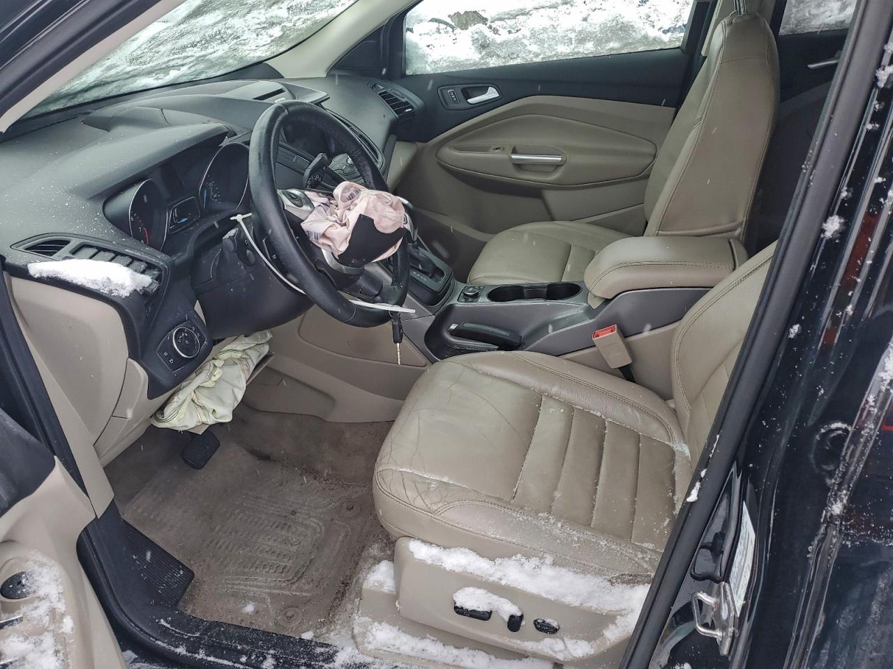 2016 FORD ESCAPE SE photo 7