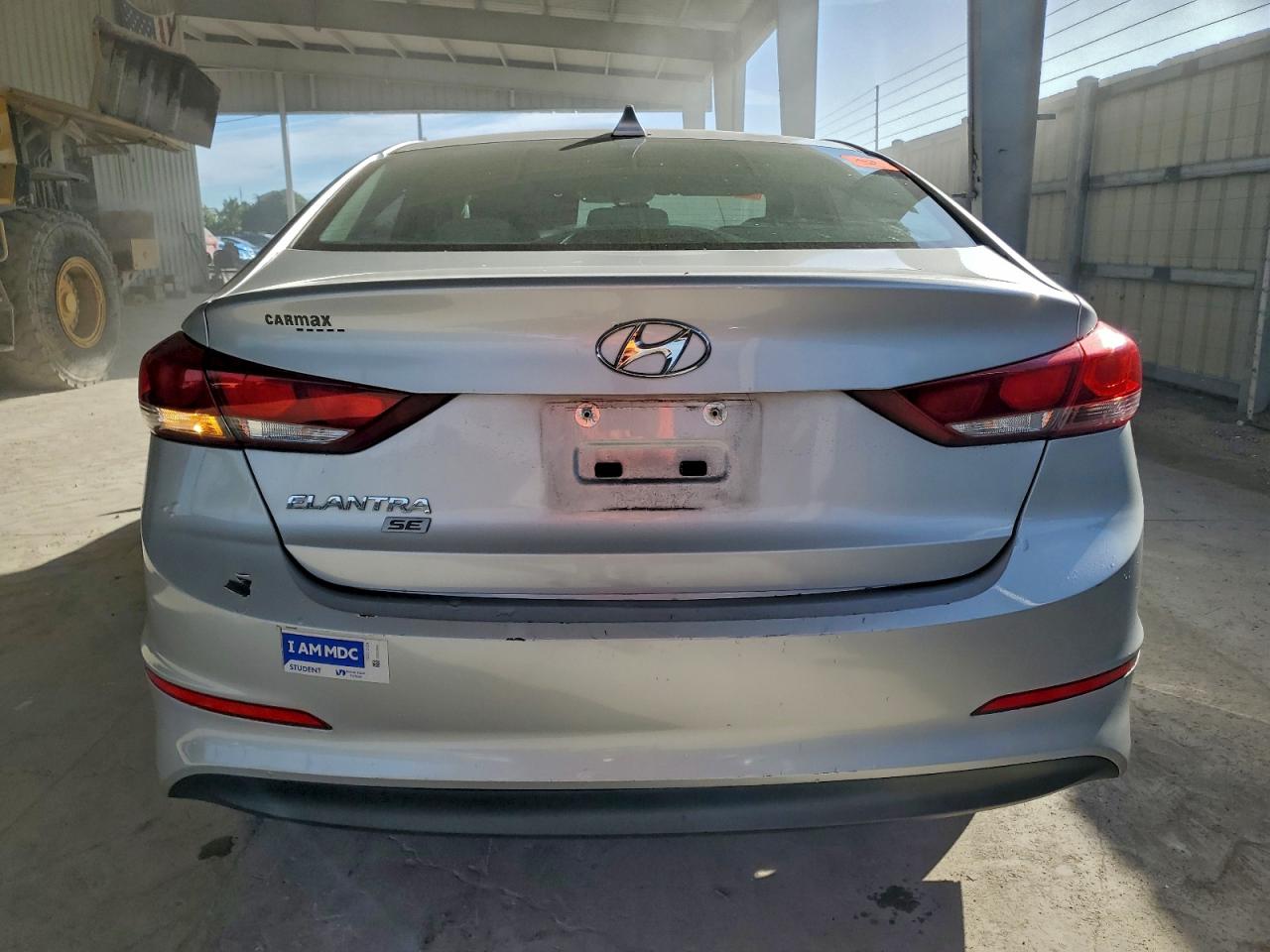 2017 HYUNDAI ELANTRA SE photo 6