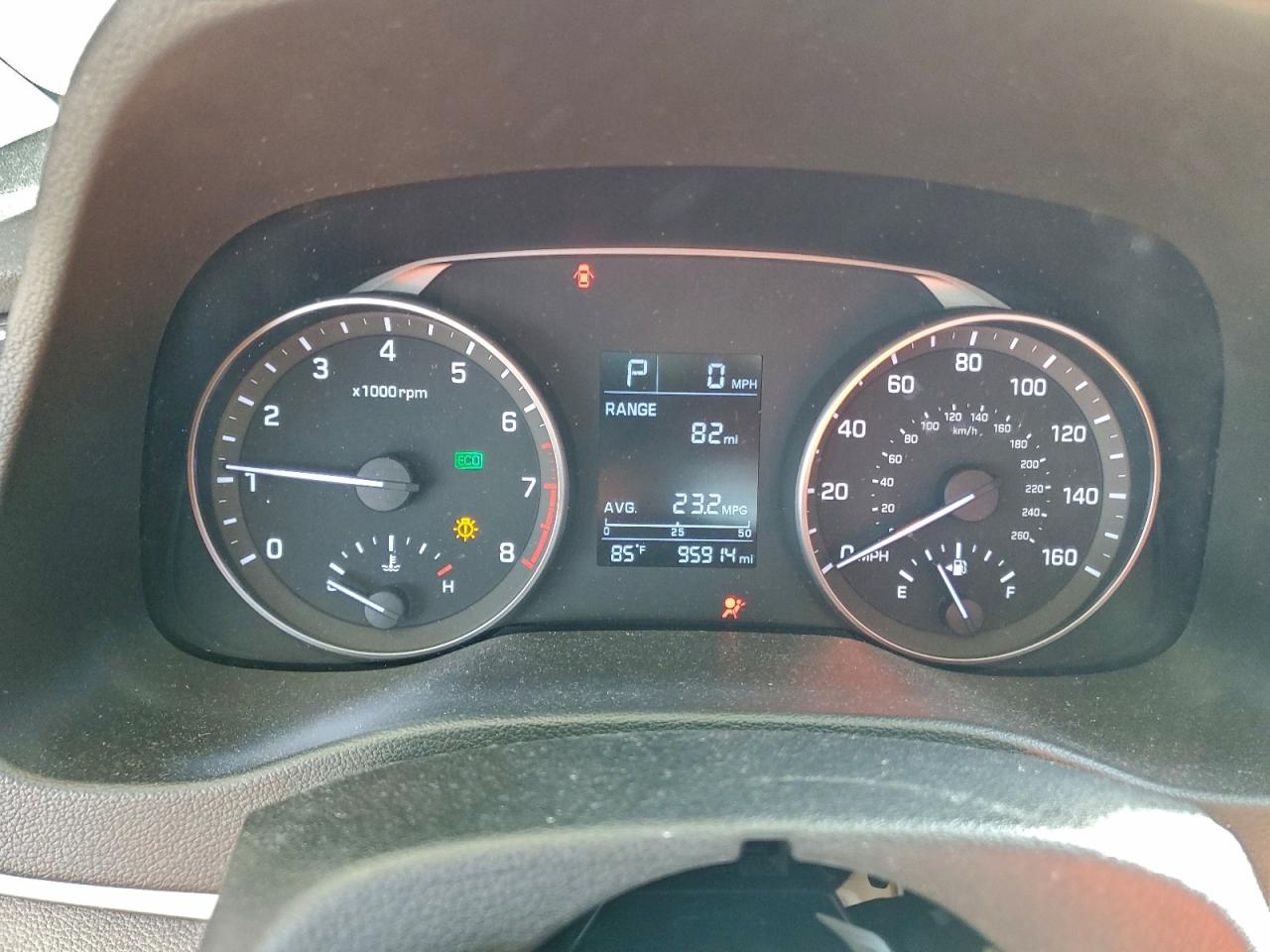 2017 HYUNDAI ELANTRA SE photo 9