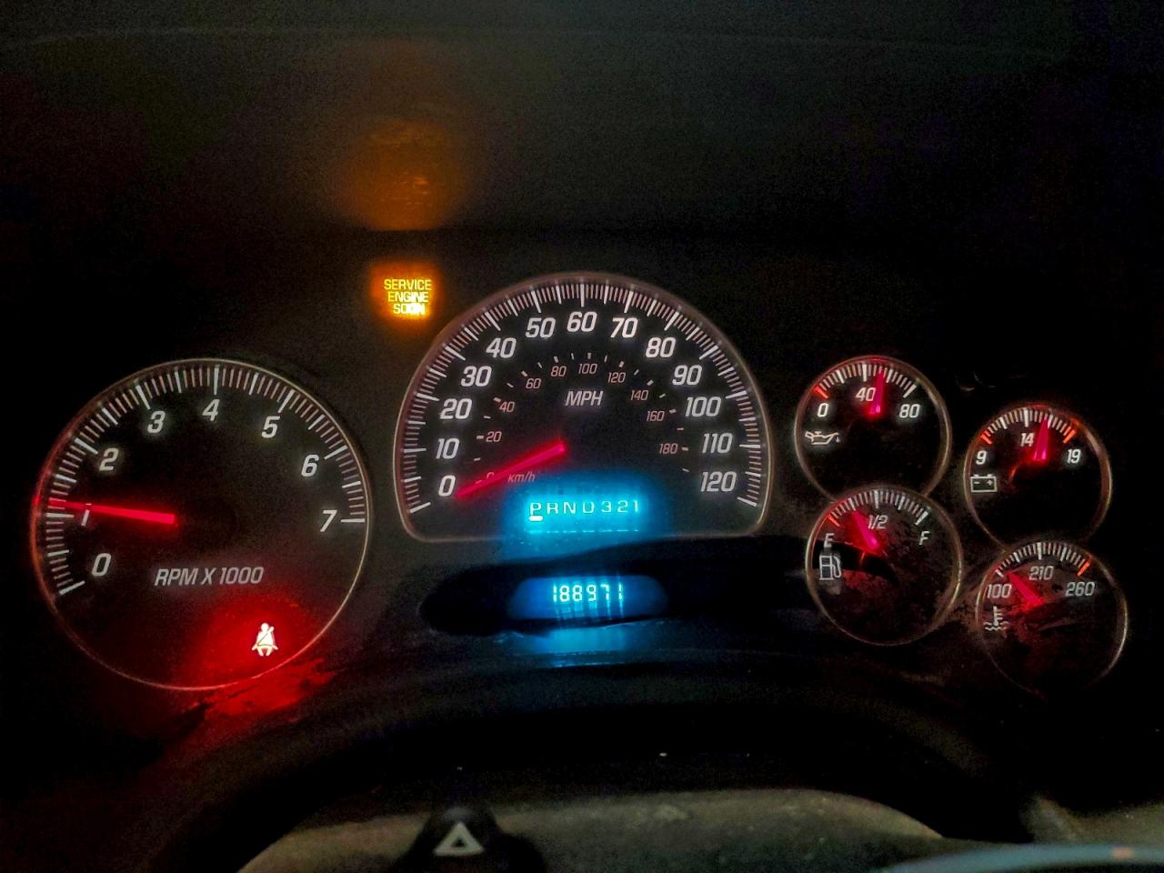 2004 GMC ENVOY photo 9