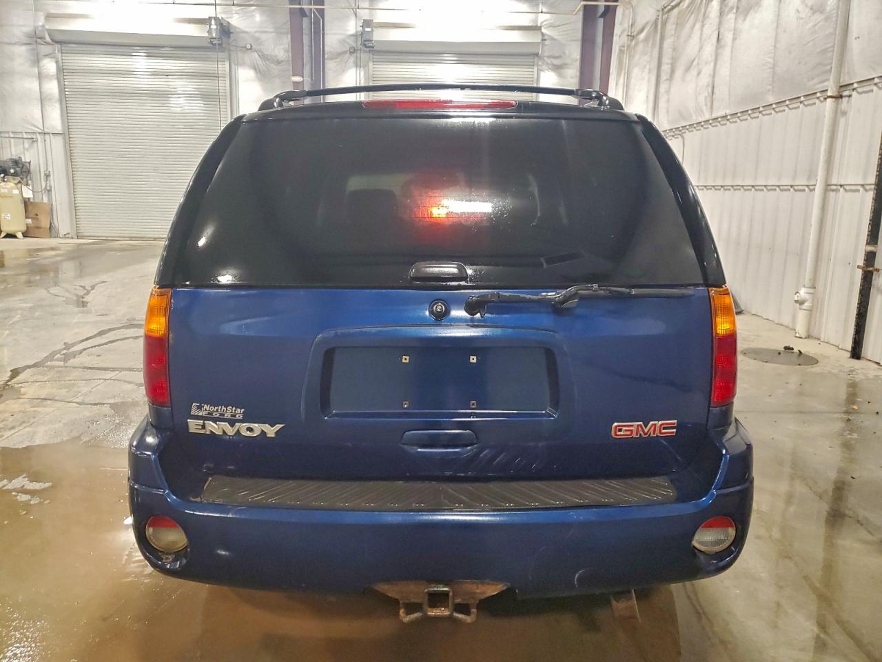 2004 GMC ENVOY photo 6