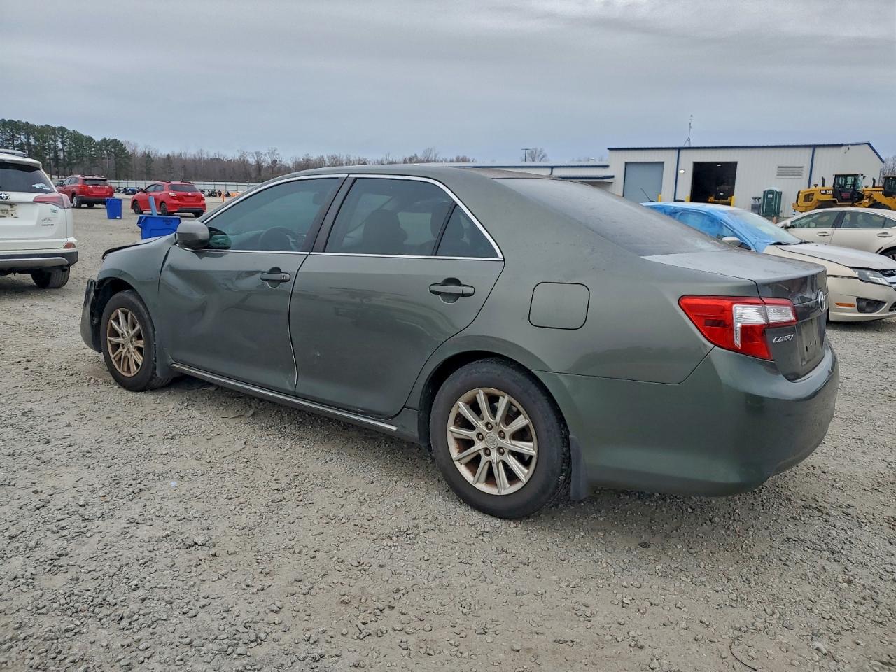 2012 TOYOTA CAMRY BASE photo 2
