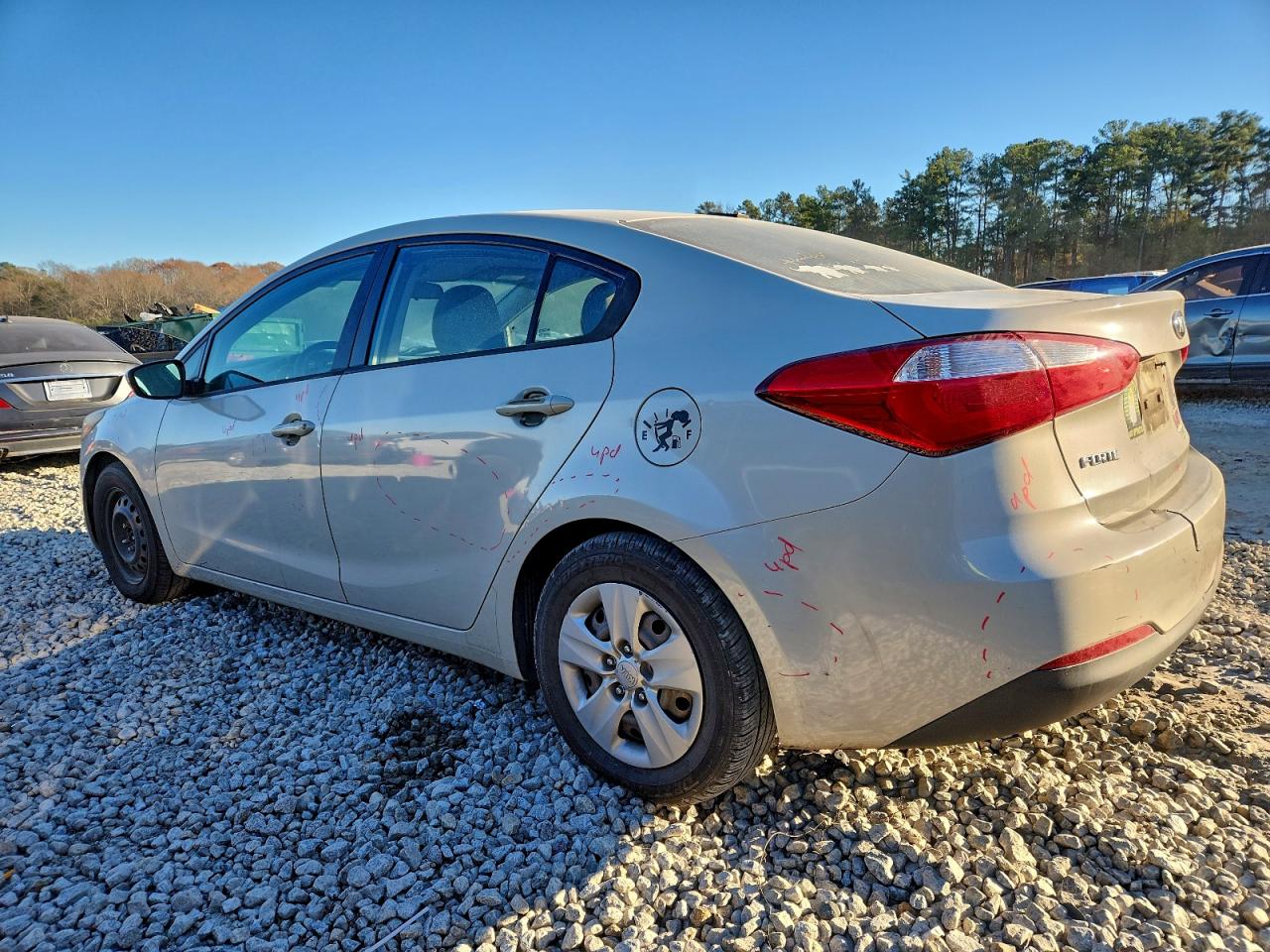 2015 KIA FORTE LX photo 2