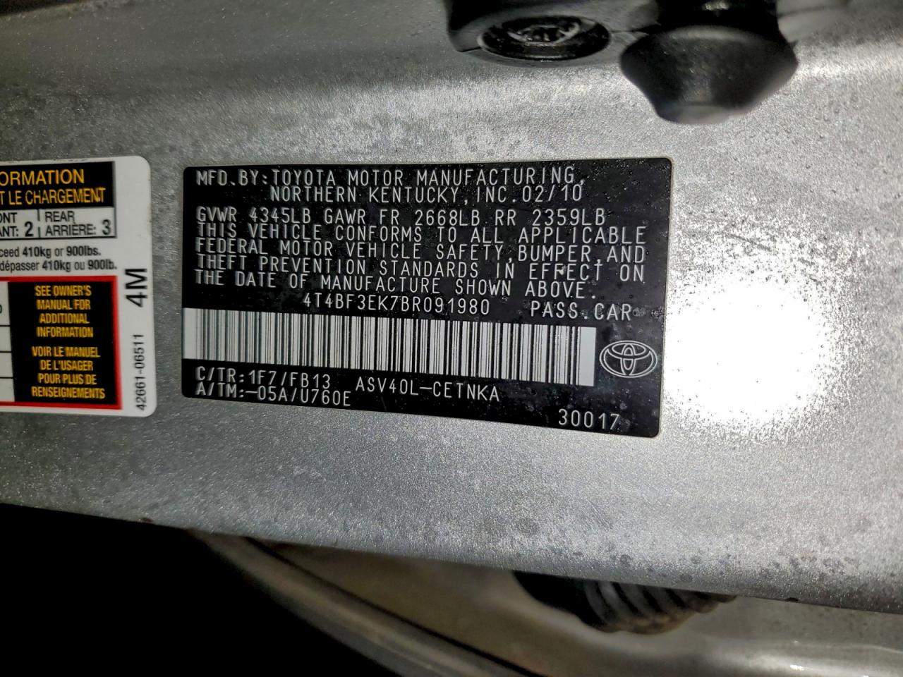 2011 TOYOTA CAMRY BASE photo 13